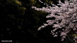 Asian beauty with a perfect body demands hard loving