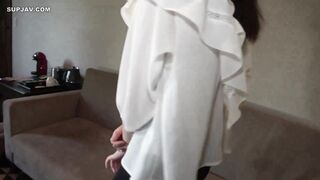 Asian hottie with phenomenal physique wants fucking