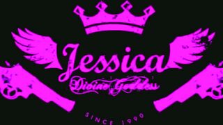 Femdom teaser showing off her body and being real kinky