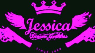 Nylons hottie showing her amazing feet and high heels