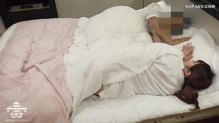 Amateur stunner begging to get creamed after a quick ride