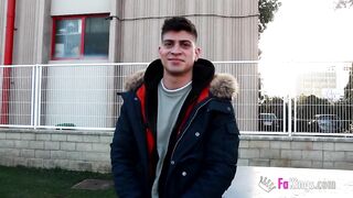 Nasty girl Annie Reis is enjoying riding and sucking