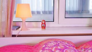 Stacked Anna Katz is happy to show her busty body in POV