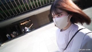 Shaved Asian beauty is going to get banged up close