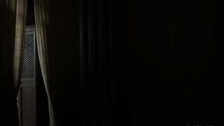 Lesbian hoes Mia Knox and Silvie Deluxe eat pussy