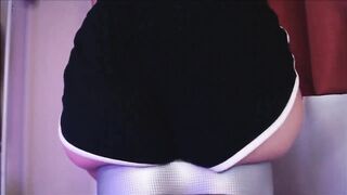 New Lolarosexxx is a lady that bounces on toys and cums