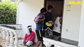 Porn2all - New Sold Out Hindi NeonX Short Film