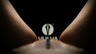 Porn2all - BLONDE TEEN SQUIRTS HER PUSSY JUICE IN BOTTLE AND SELLS FOR REAL