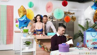 Porn2all - Sneaking sex with my brothers busty girlfriend