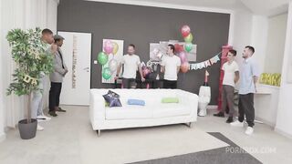 Porn2all - LegalPorno Candy Scott Birthday Party wet, 7on1