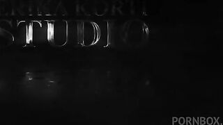 Porn2all - Fucking slut Lana Banana squirts getting first double penetration from black cocks