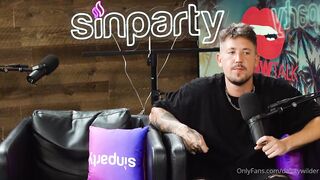 New Porn2all - NEW Dainty Wilder Squirting on Podcast Pillow Talk