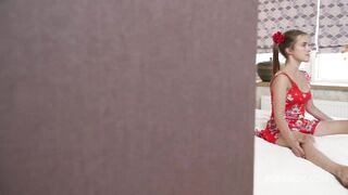 Porn2all - New flexi Nicole Murkovski