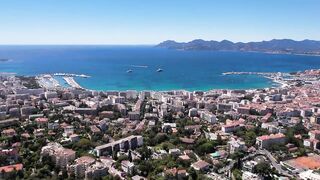 Porn2all - Camila The very realistic dream of the superb Camila