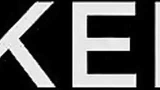 Porn2all - New Kendra Sunderland Size Queen Kendra Needs A Real BBC To Please Her