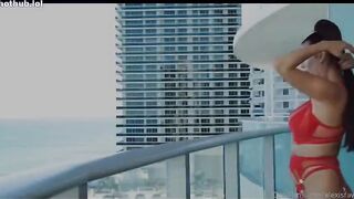 Porn2all - Alexis Fawx Onlyfans