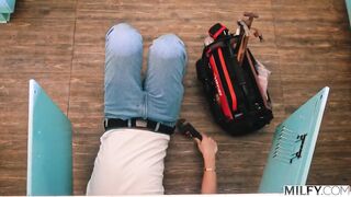 Porn2all - She Gave The Negro A Reason And Turned Him On To The Fullest, How To Stand Here And Not Shit Yourself Lauren Phillips