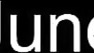 Porn2all - busty Juniper Jones