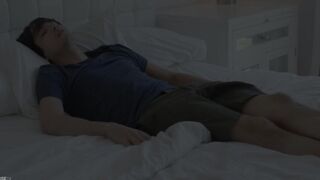 Porn2all - New Octavia Red Cleans House and Dick