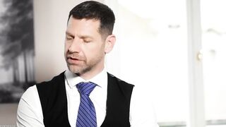 Porn2all - New Tiffany Tatum Boss Checks Out Ass