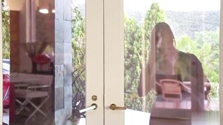 Porn2all - Alexis Fawx And Kendra Lust To A Night Out