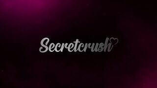 Scarlet Chase is a leggy lady that wants deep anal