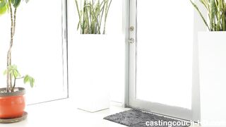 Porn2all - Casting Couc HD Crystal