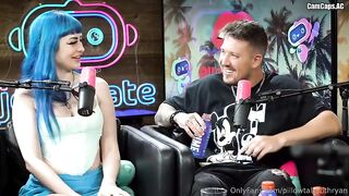 Porn2all - Jewelz Blu fucks of dan danglers grandpa Podcast At Pillowts