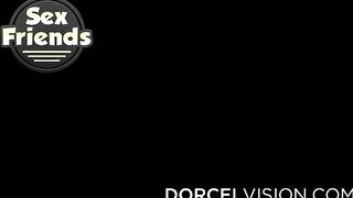 Porn2all - Sex Friends Skiing Anna Polina, Tiffany Leiddi, Lola Bellucci and Chloé Duval