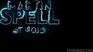 Porn2all - Martin Spell fucked Lola Bredly in bed