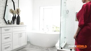 Porn2all - New Bridgette B Rich Bitch Gets All Holes Slammed By Delivery Guy