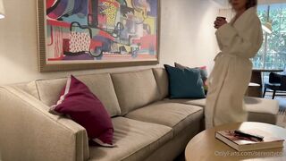 Porn2all - busty Serenity Cox