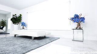 Porn2all - New Net Video Girls busty Ember Audition