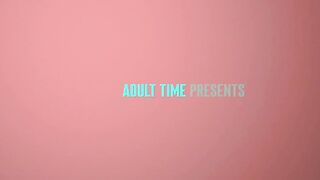 Porn2all - New busty and hot Sophia Locke