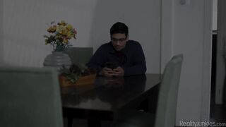 Porn2all - New Natasha Nice Freaky Family