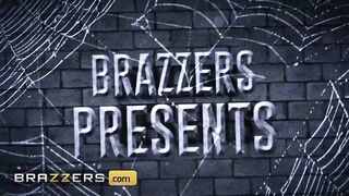 Brazzers - Gorgeous Rebecca More Gets Shy When Danny Takes Out His Dick But She Swallows It Anyway