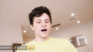 Brazzers - Through Ancient Magic Bailey Brooke & Lauren Phillips Change Bodies & Enjoy A 3some