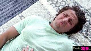 Step Bro "I'm just gonna be staring at your tits and puss the whole time" S16:E1