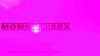 "I love baseball! It gets me so HOT" Milf Jessica Ryan confesses to Stepson- S18:E5