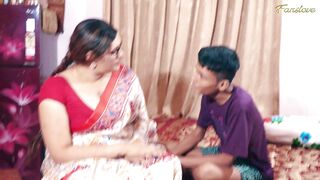 NEW Indian Little Kid Fucks Her Teacher While Studying