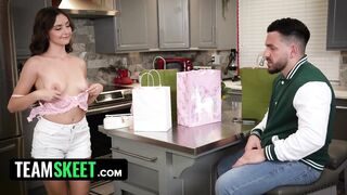 Serena & Peter Have Been College Friends For A While Now, And Today's The Day When They Finally Fuck