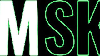 Kenna James’ Friends Made A Pact To Get Pregnant At The Same Time So She Has To Get Creampied Today