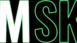 Perv Teen Rosalyn Sphinx Loves FFM Threesomes Full Movie - TeamSkeet