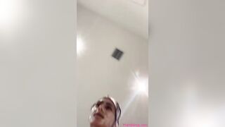 New Mia Khalifa FULL VIDEO HD:https://www.uploadbank.com/drfjhbk3wc1f