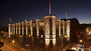 – Throw the New Girl to the Ava Devine Shark! Introducing TSKelly Klaymour-