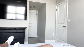 New OnlyFans Venus Rivers - Using Little Step Sister Pussy To Jerk Off 1080p