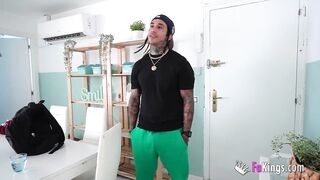 New 21 years old, ass-virgin and strict; Little Princess Lara, you know what a BUSTED BUTTHOLE is¿ - Lara Rey - Fakings