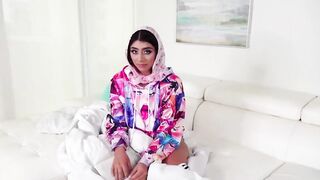 Busty Arabic Camgirl Blackmailed Into Losing Her Virginity To Obsessed Fan! Violet Myers Dickdrainers.