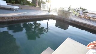 New OnlyFans Emma Hix - Outdoor Poolside Hot Fuck With Lucas Frost